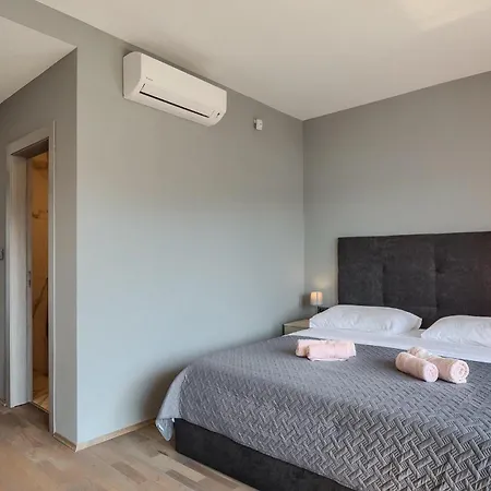 بيت للعطل Adria Blue