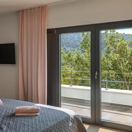 بيت للعطل Adria Blue باكاراتس