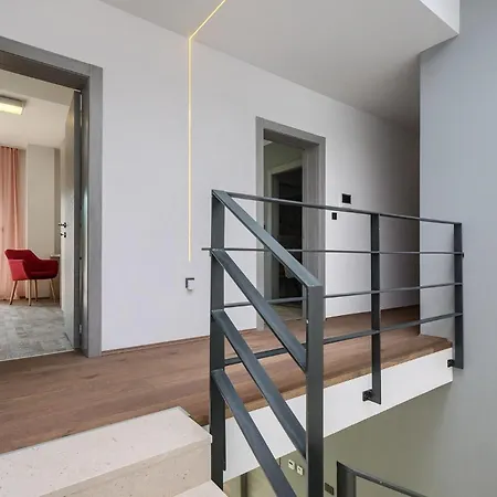 بيت للعطل Adria Blue باكاراتس