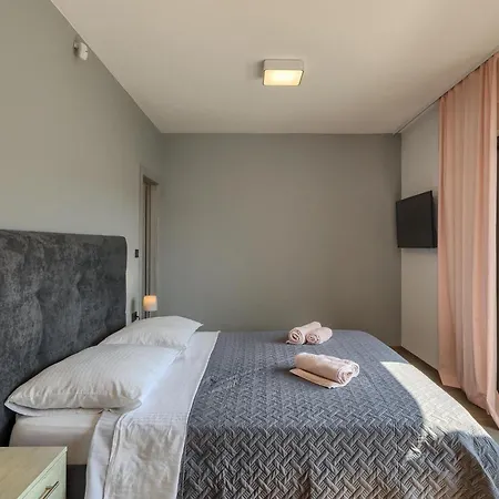 Adria Blue Holiday home *