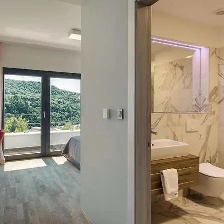 Adria Blue Holiday home Bakarac